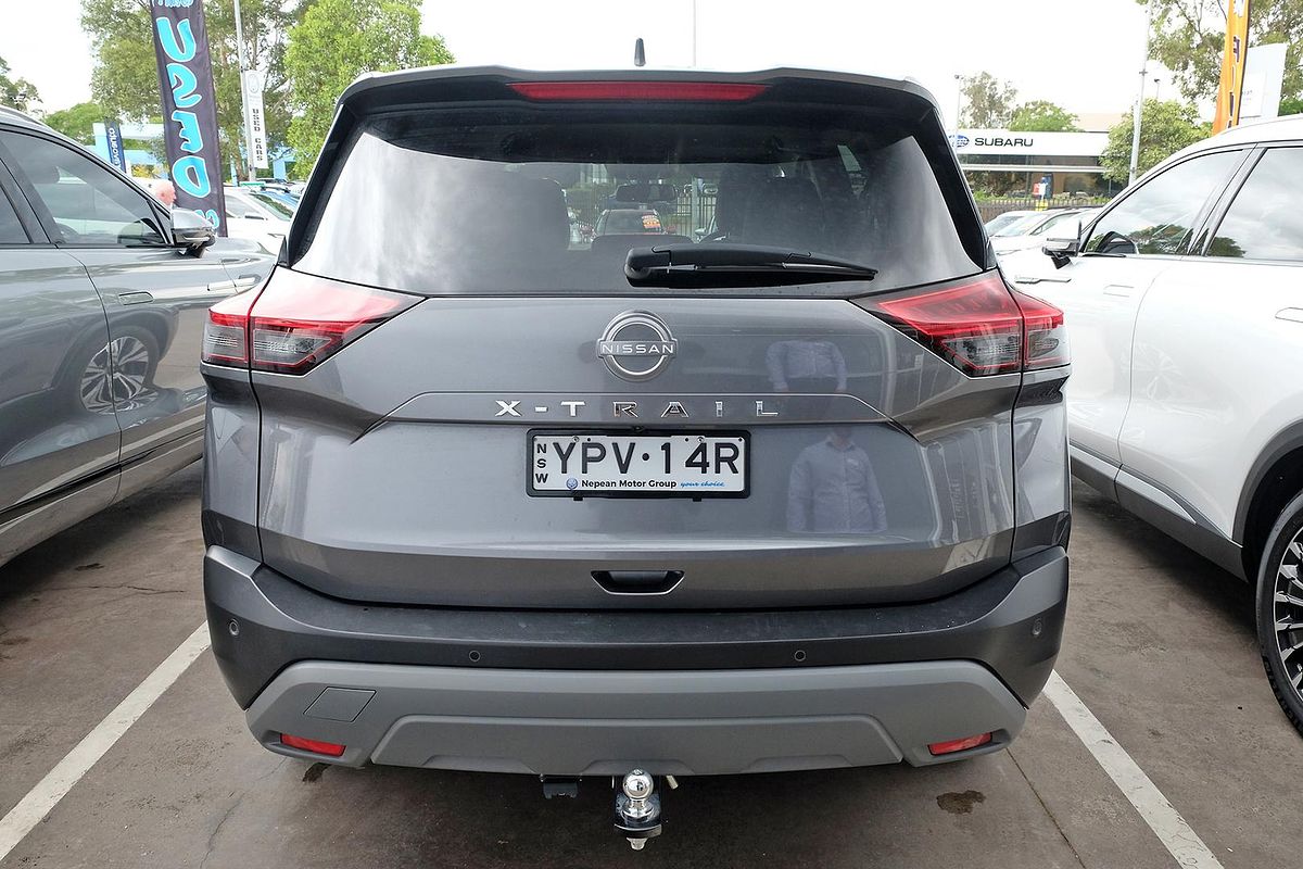 2024 Nissan X-TRAIL ST-L T33