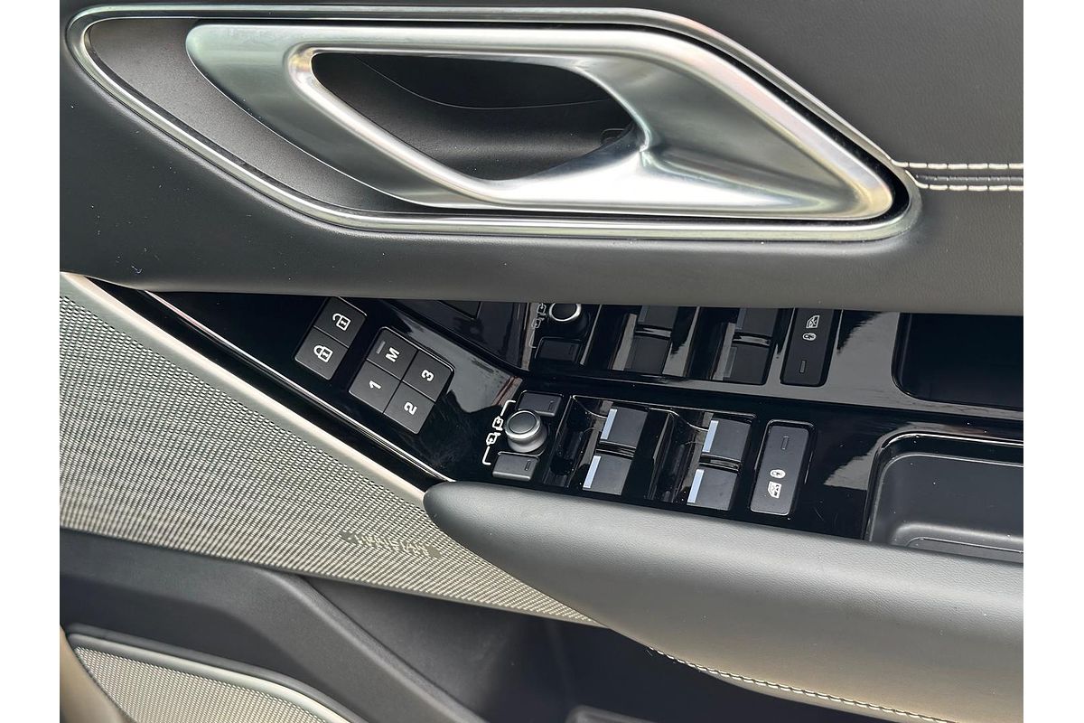 2021 Land Rover Range Rover Velar P400 R-Dynamic HSE L560