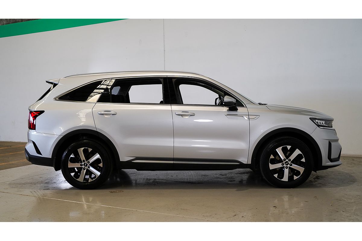 2022 Kia Sorento Sport MQ4