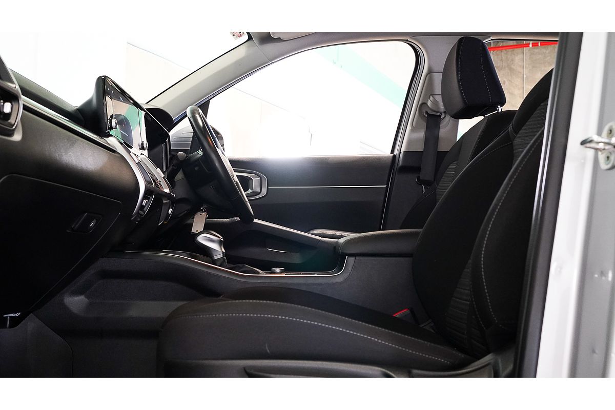 2022 Kia Sorento Sport MQ4