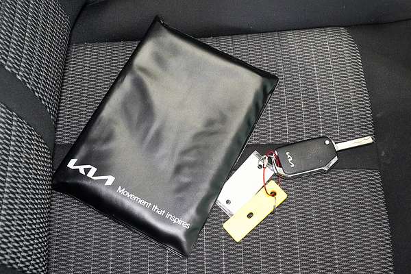 2022 Kia Sorento Sport MQ4