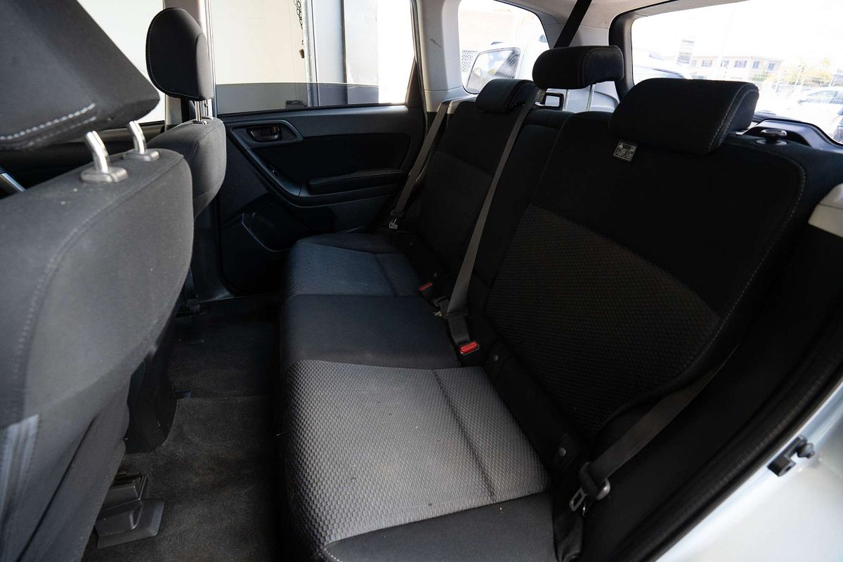 2014 Subaru Forester 2.5i S4