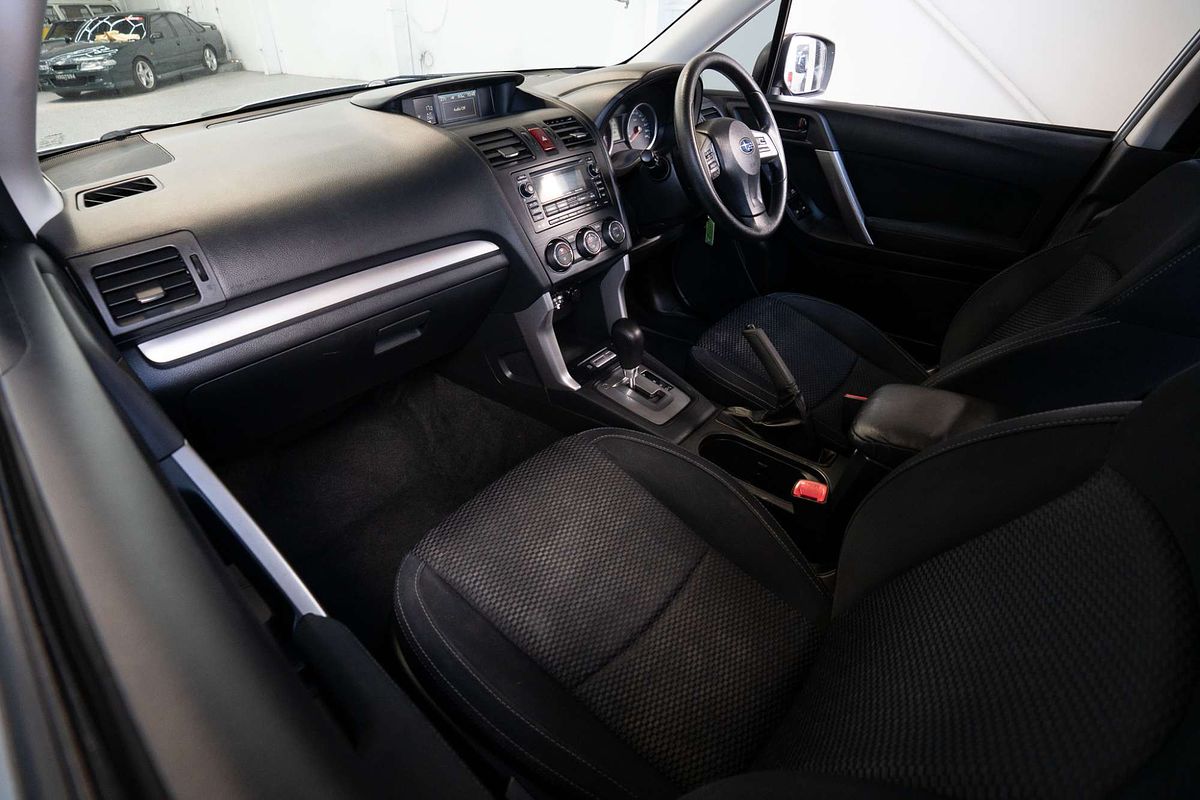 2014 Subaru Forester 2.5i S4