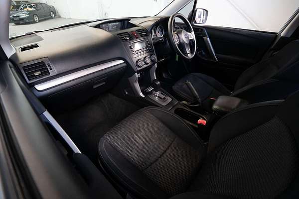 2014 Subaru Forester 2.5i S4