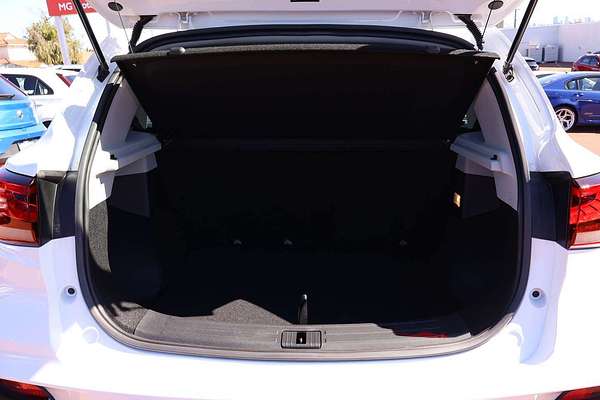 2024 MG ZS EV Essence AZS1