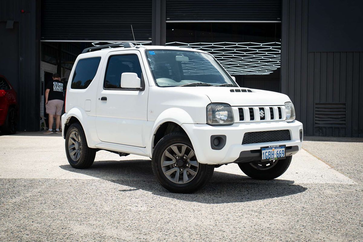 2016 Suzuki Jimny Sierra SN413 T6