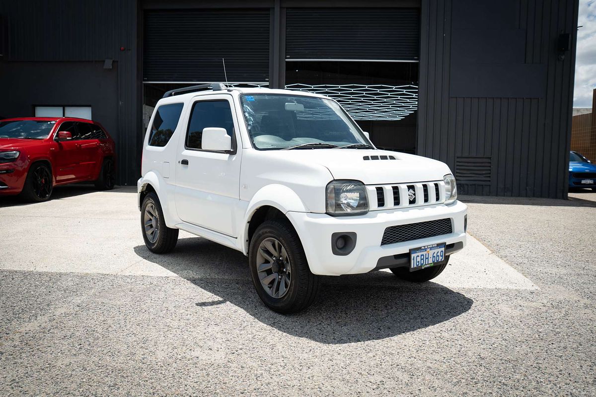 2016 Suzuki Jimny Sierra SN413 T6