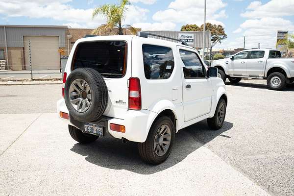 2016 Suzuki Jimny Sierra SN413 T6