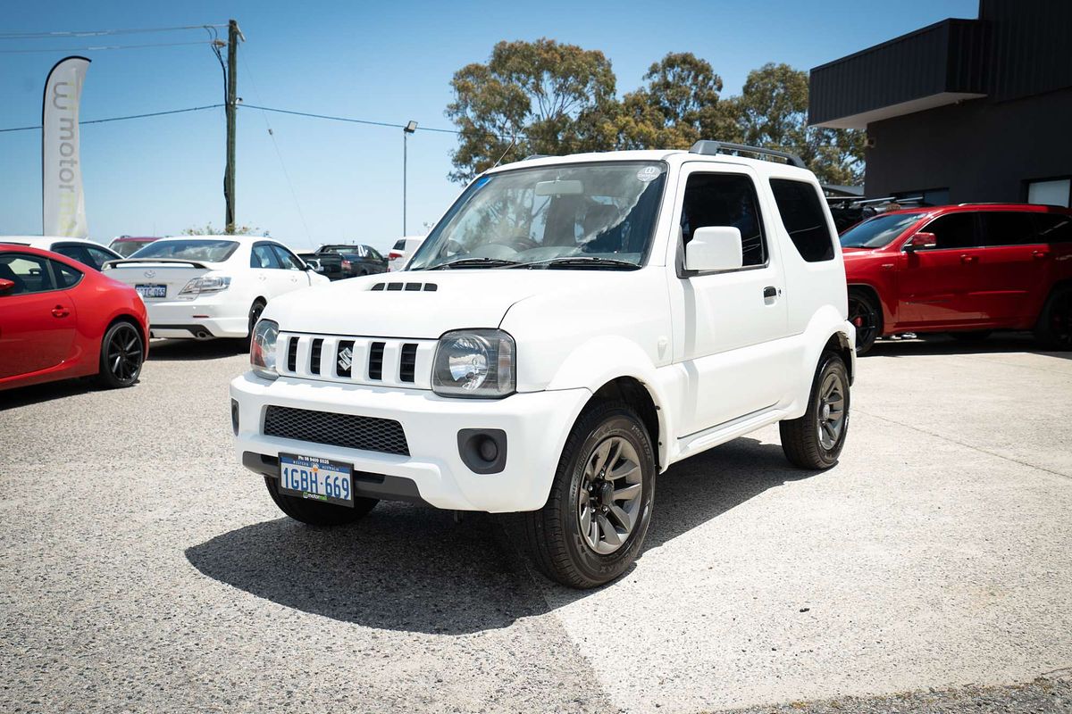 2016 Suzuki Jimny Sierra SN413 T6