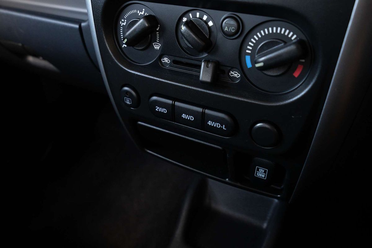 2016 Suzuki Jimny Sierra SN413 T6