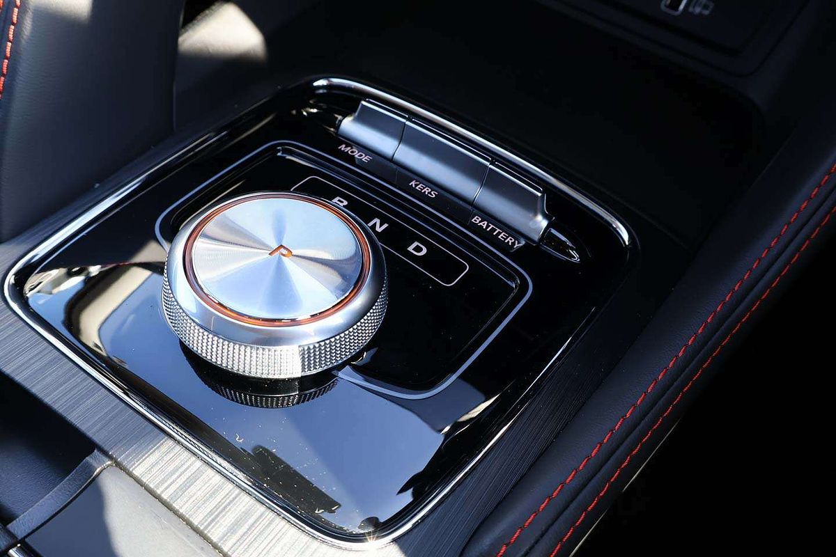 2024 MG ZS EV Essence AZS1