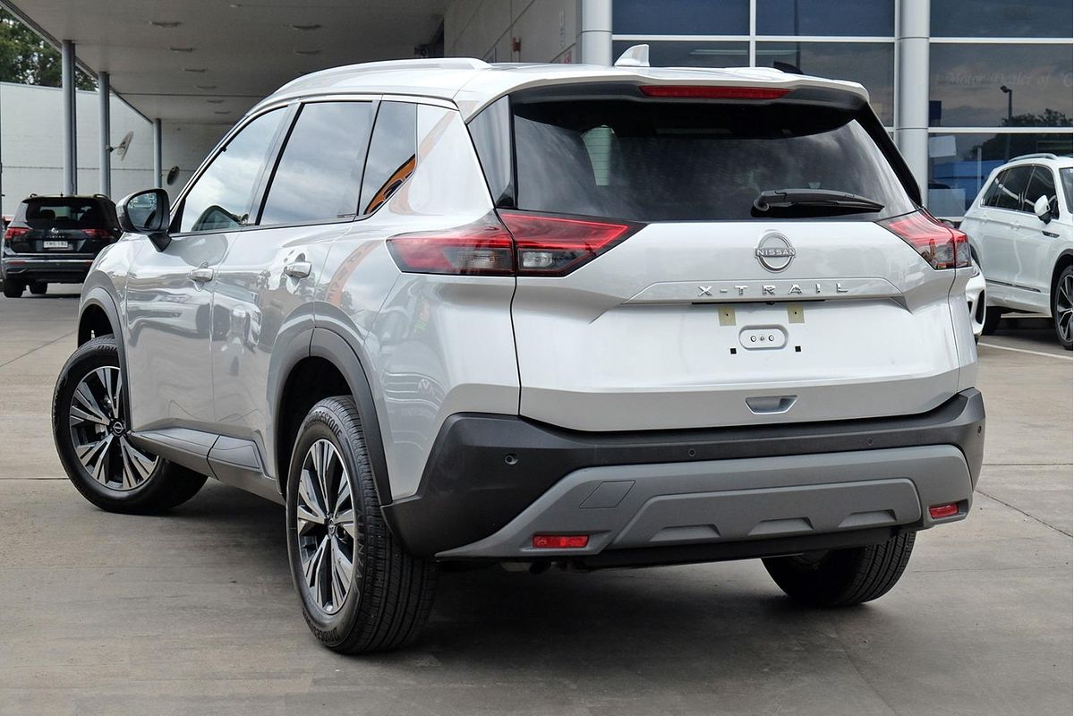 2025 Nissan X-TRAIL ST-L T33