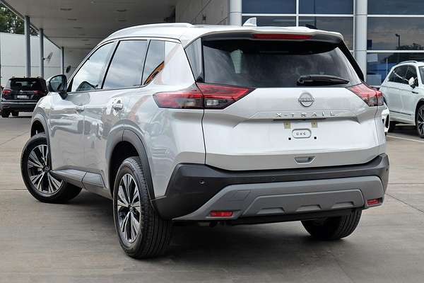 2025 Nissan X-TRAIL ST-L T33