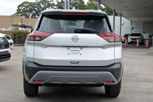 2025 Nissan X-TRAIL ST-L T33