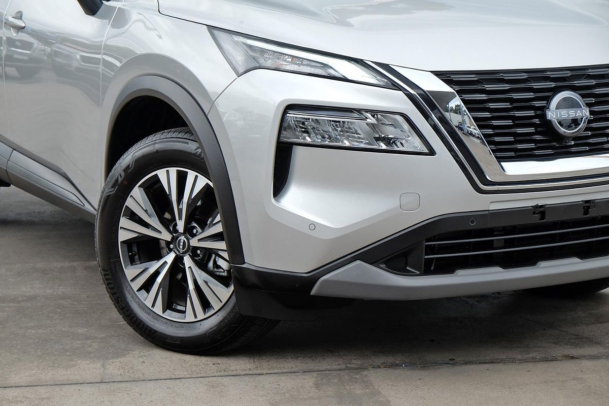 2025 Nissan X-TRAIL ST-L T33