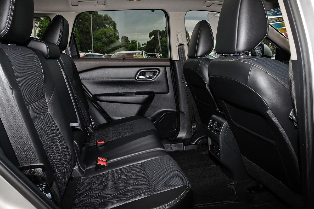 2024 Nissan X-TRAIL Ti-L T33