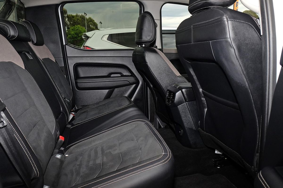 2024 Volkswagen Amarok TDI600 Style NF 4X4