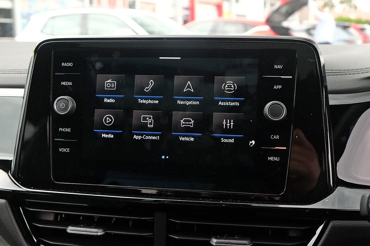 2025 Volkswagen T-Roc 140TSI R-Line D11