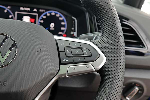 2025 Volkswagen T-Roc 140TSI R-Line D11