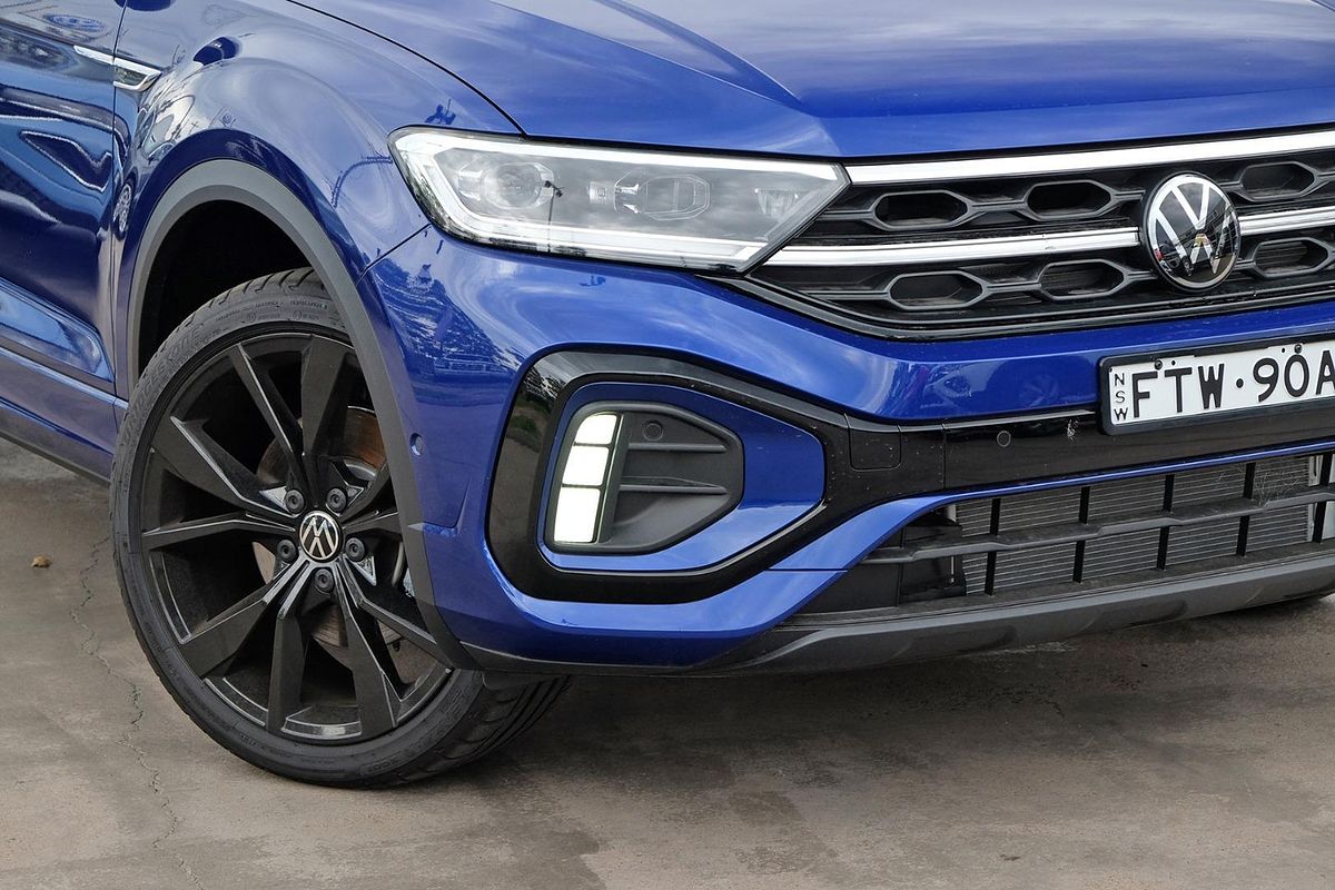 2025 Volkswagen T-Roc 140TSI R-Line D11