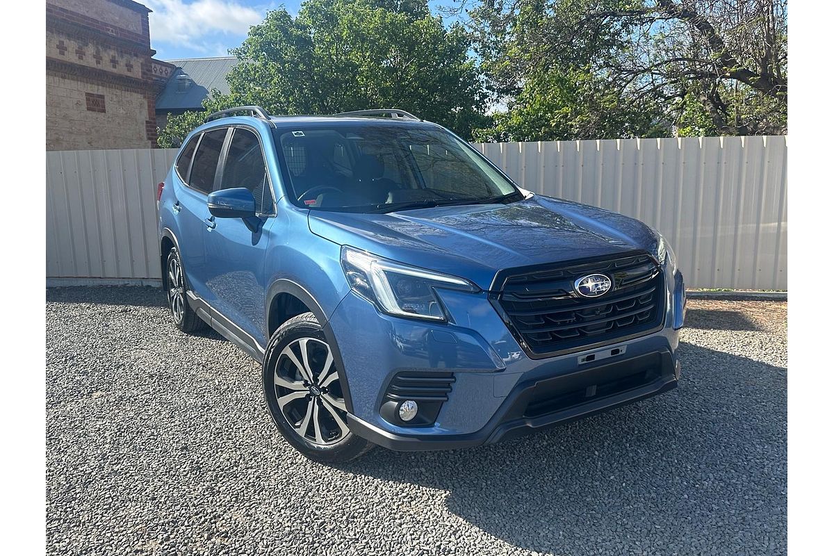 2022 Subaru Forester 2.5i Premium S5