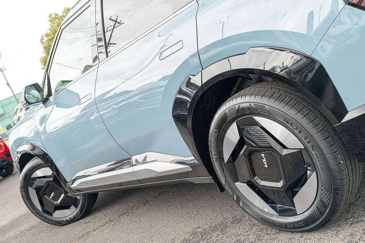 2025 Kia EV5 Earth OVc