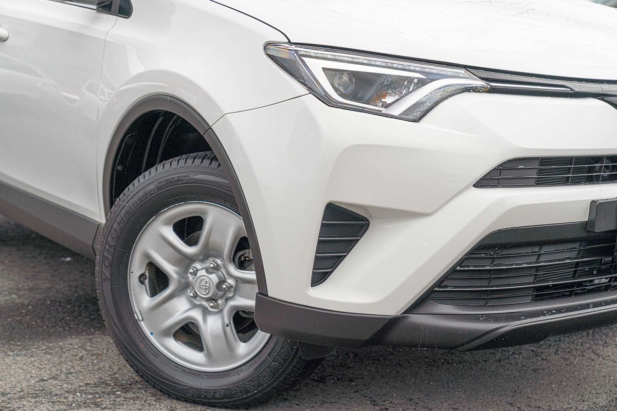 2016 Toyota RAV4 GX ZSA42R