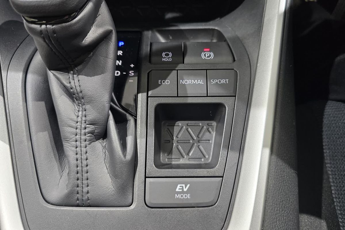 2024 Toyota RAV4 GX AXAH52R