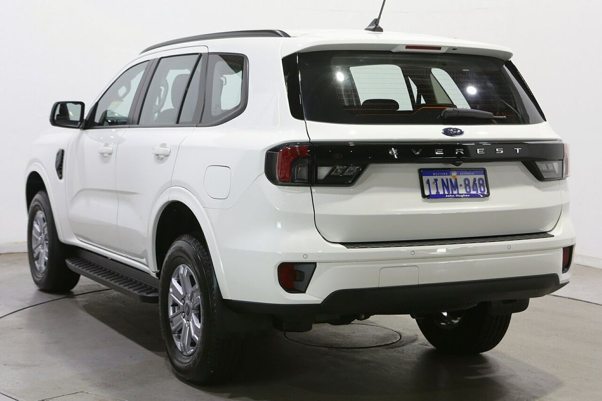 2024 Ford Everest Ambiente 2.0L