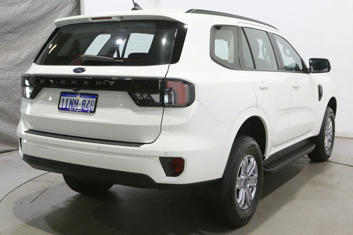 2024 Ford Everest Ambiente 2.0L