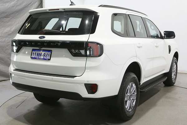 2024 Ford Everest Ambiente 2.0L