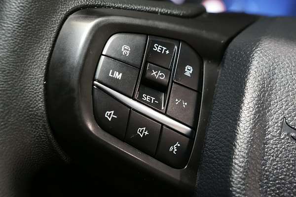 2024 Ford Everest Ambiente 2.0L