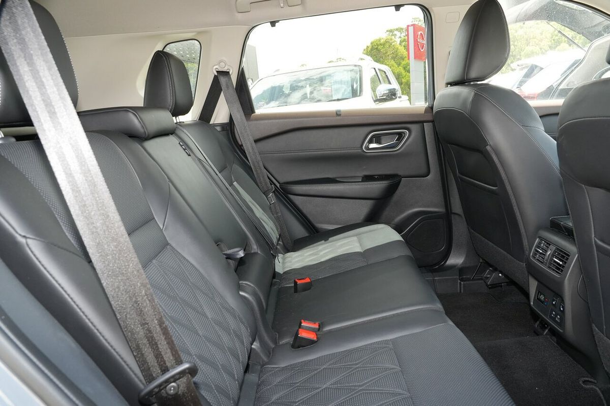 2024 Nissan X-TRAIL Ti-L T33