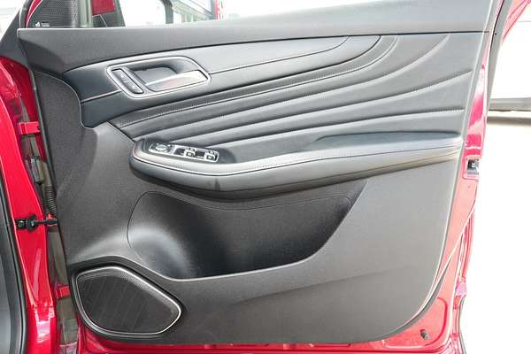 2020 MG HS Essence SAS23