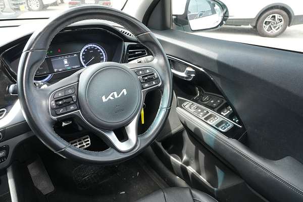 2021 Kia Niro Hybrid Sport DE