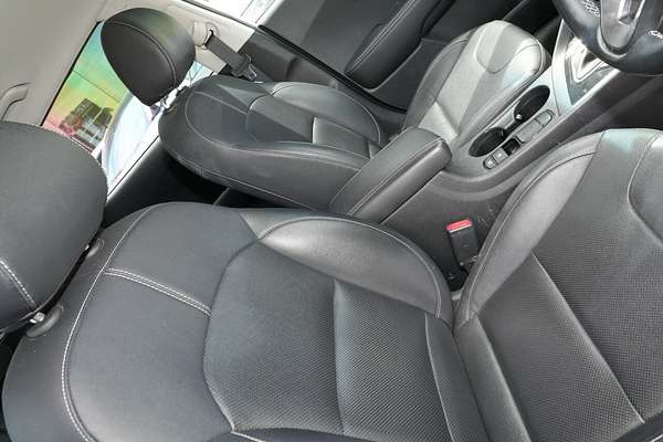 2021 Kia Niro Hybrid Sport DE