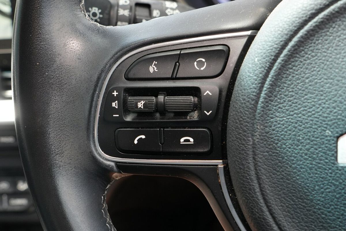 2021 Kia Niro Hybrid Sport DE