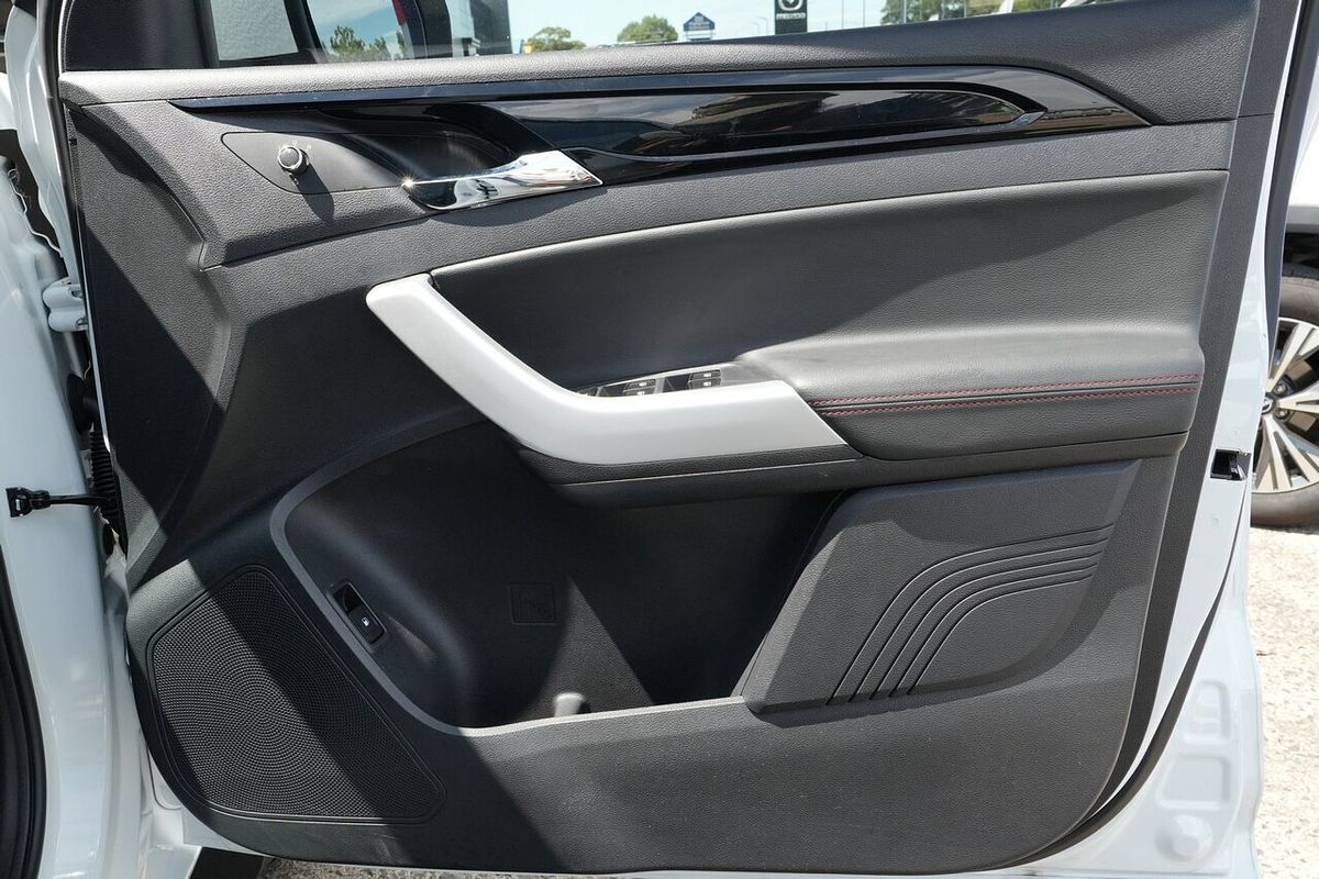 2024 LDV T60 Max LUXE SK8C 4X4