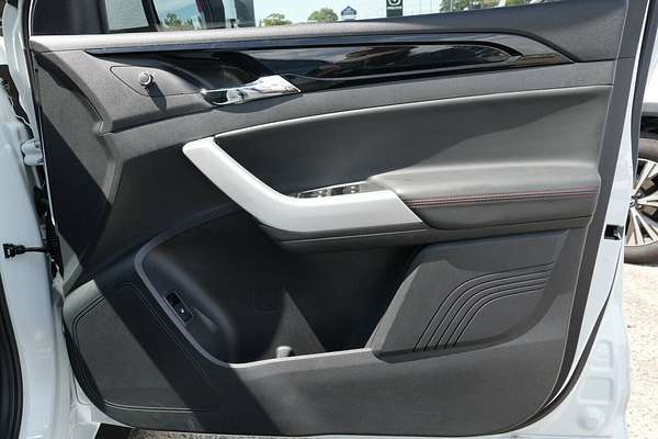 2024 LDV T60 Max LUXE SK8C 4X4