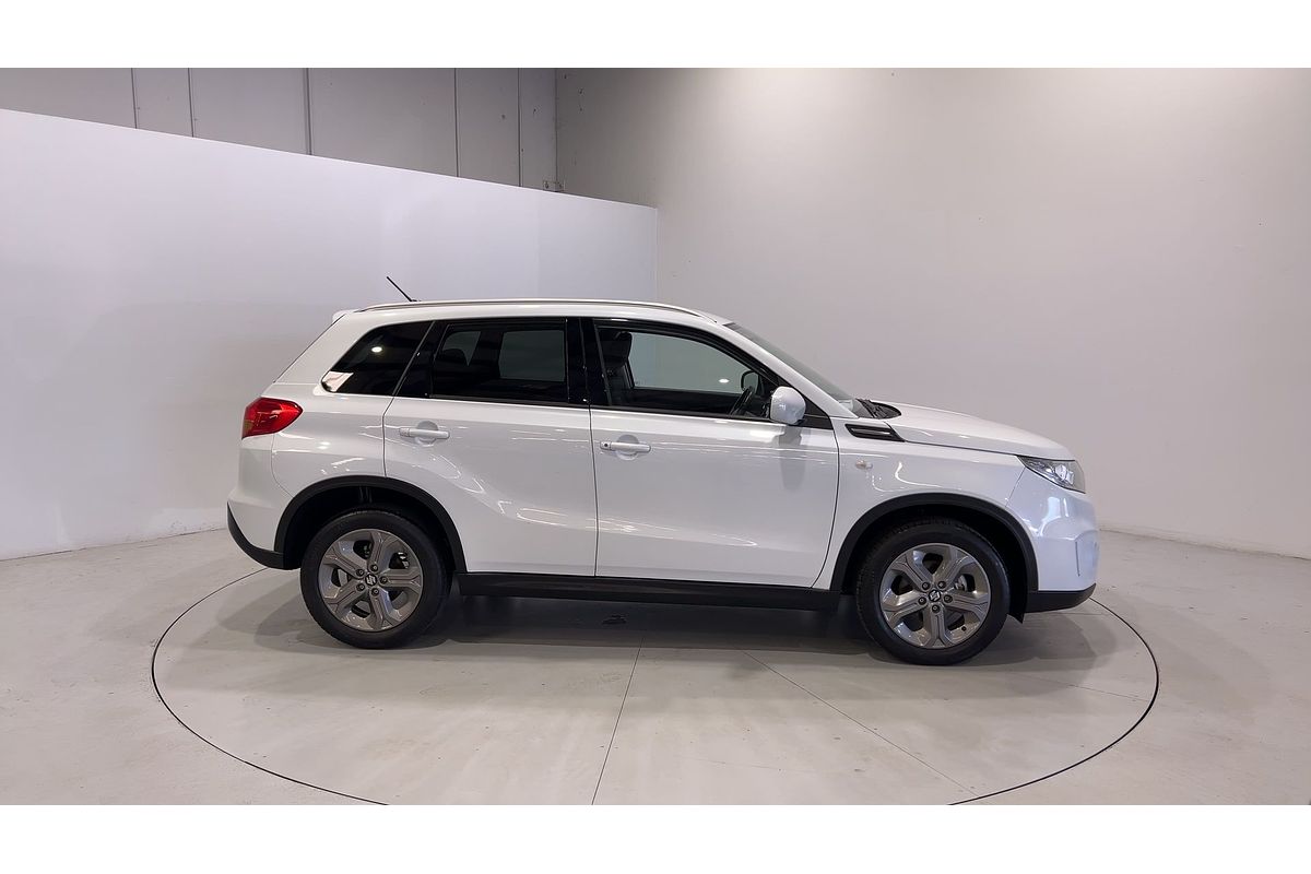 2016 Suzuki Vitara RT-S LY