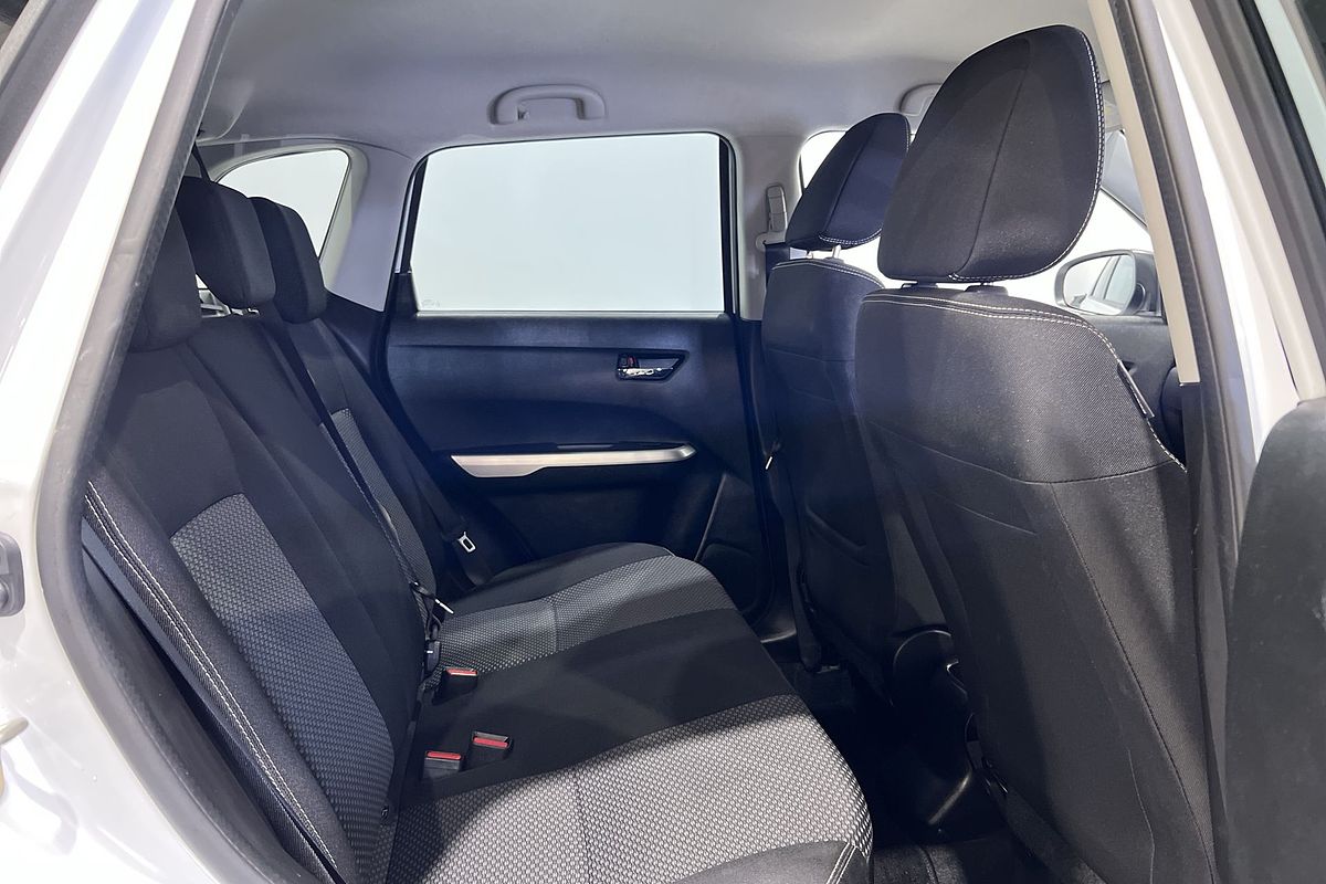 2016 Suzuki Vitara RT-S LY