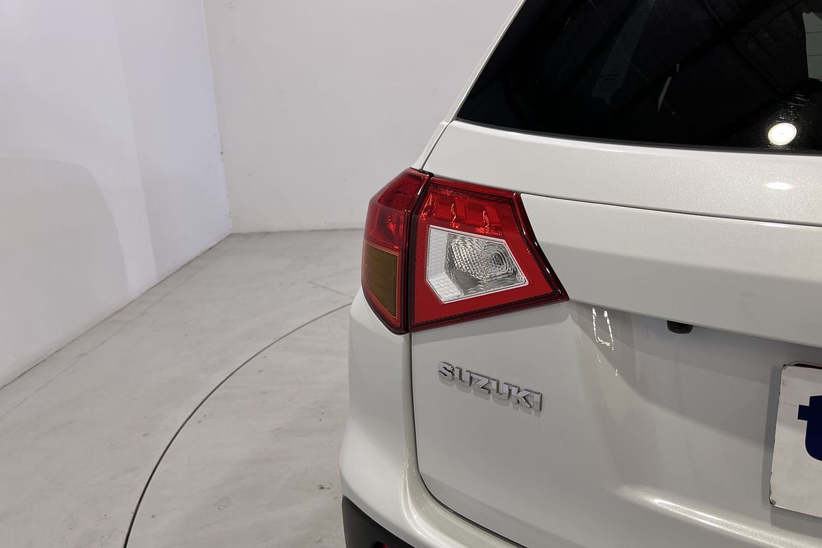 2016 Suzuki Vitara RT-S LY