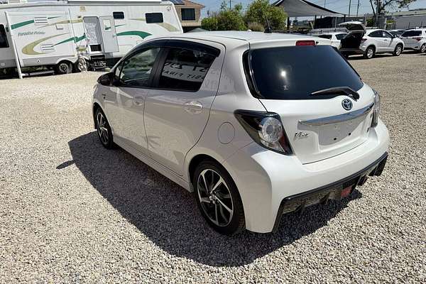 2019 Toyota VITZ F (HYBRID) NHP130