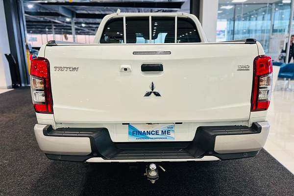 2021 Mitsubishi Triton GLX ADAS MR 4X4