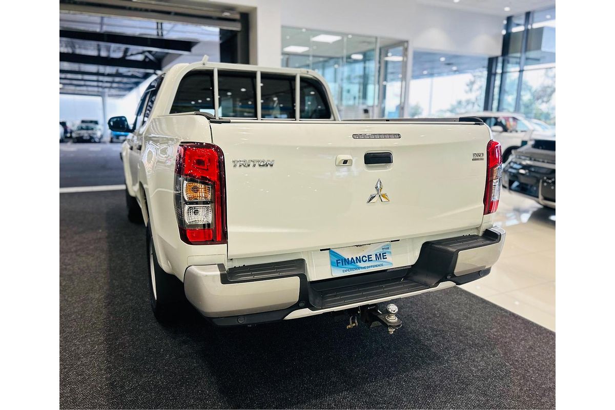 2021 Mitsubishi Triton GLX ADAS MR 4X4