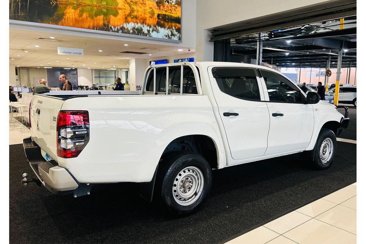 2021 Mitsubishi Triton GLX ADAS MR 4X4