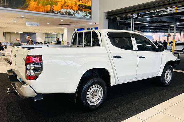 2021 Mitsubishi Triton GLX ADAS MR 4X4