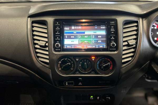 2021 Mitsubishi Triton GLX ADAS MR 4X4