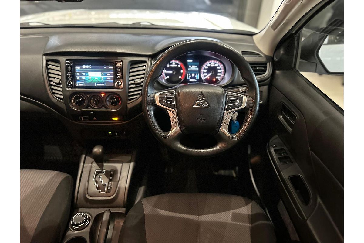 2021 Mitsubishi Triton GLX ADAS MR 4X4