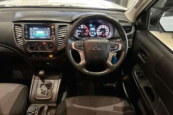 2021 Mitsubishi Triton GLX ADAS MR 4X4